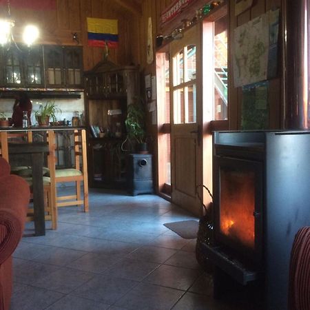 Hostal El Nogal Pucon Exterior photo