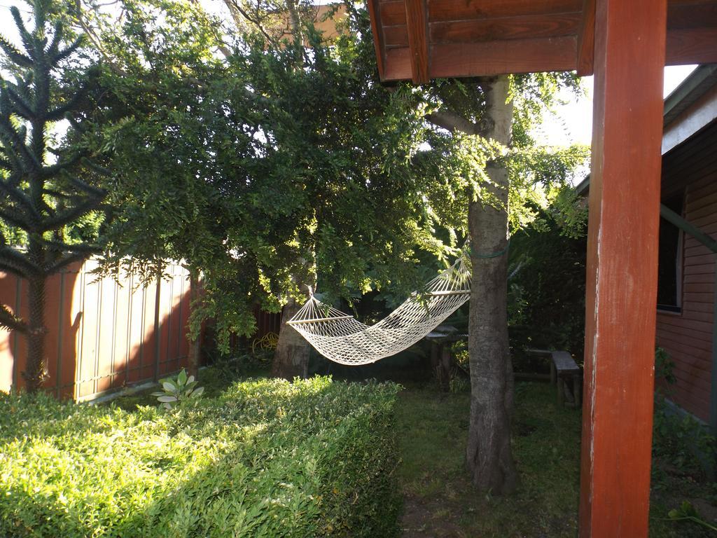 Hostal El Nogal Pucon Exterior photo