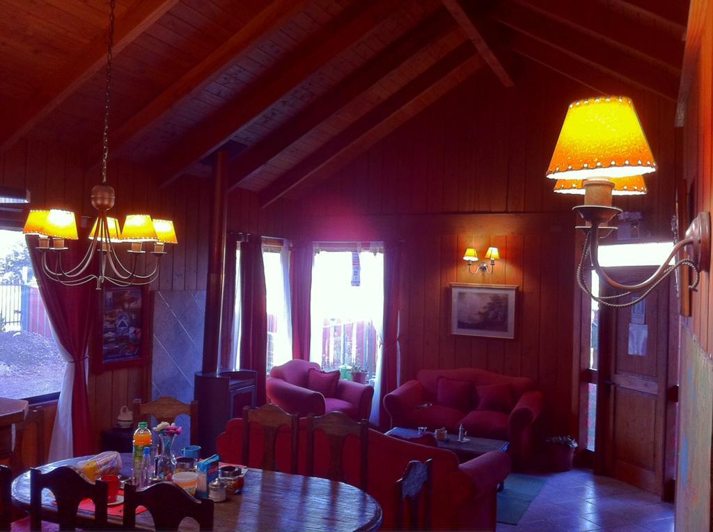 Hostal El Nogal Pucon Exterior photo