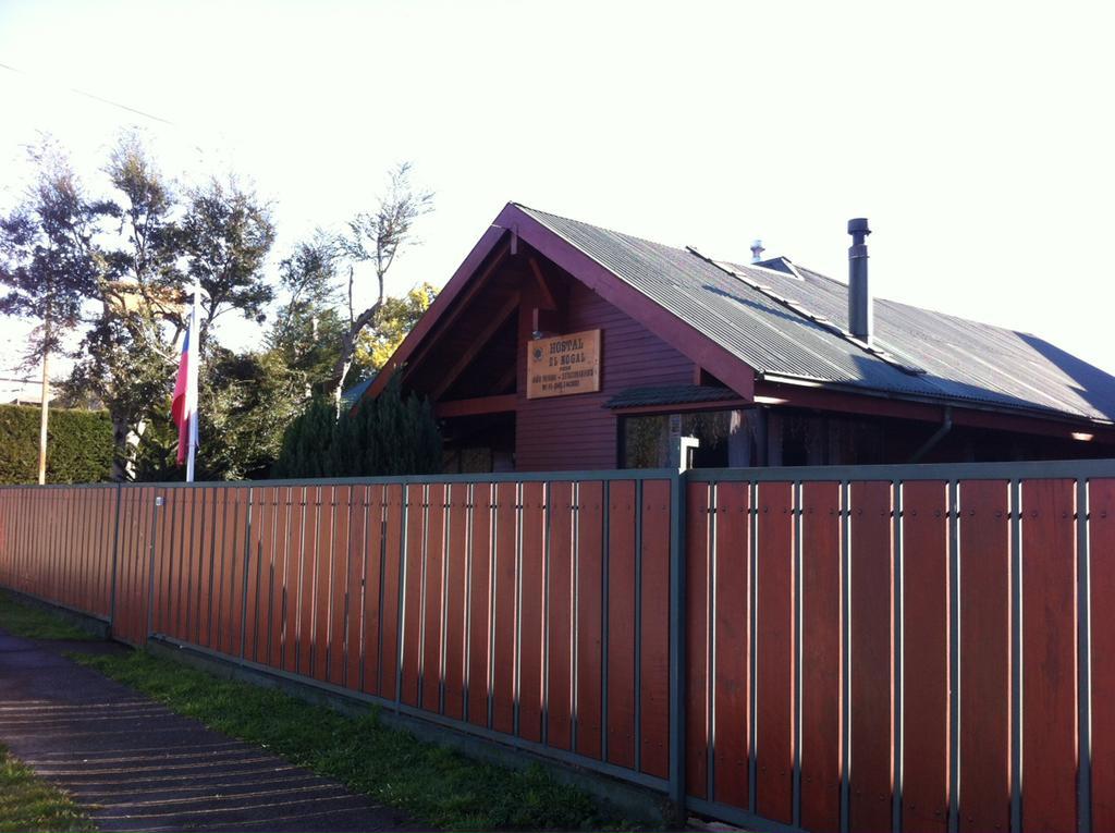 Hostal El Nogal Pucon Exterior photo
