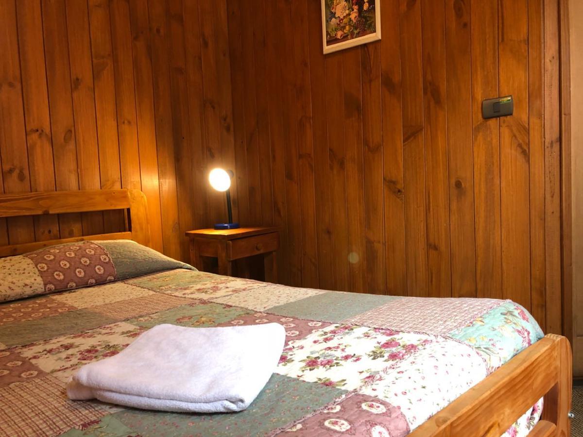 Hostal El Nogal Pucon Exterior photo
